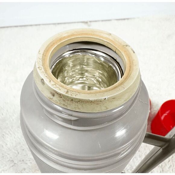 Vintage Sears Roebuck & Co. Ted Williams 1 Pint Thermos Vacuum Bottle Red 7318 - Picture 13 of 16